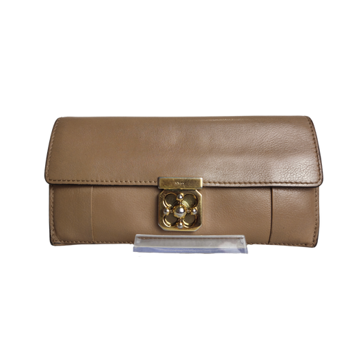 Chloe Bi-Fold Wallet Flap Pebbled