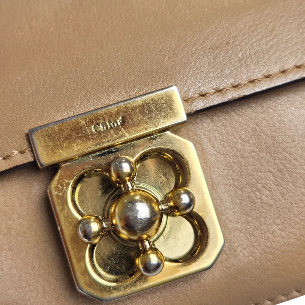 Chloe Bi-Fold Wallet Flap Pebbled